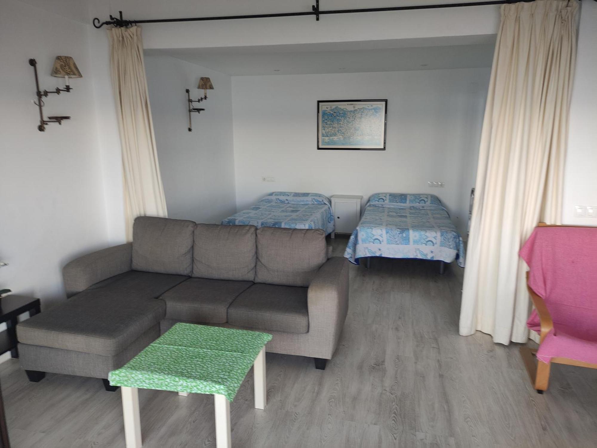 In First Line Apto 8-6 Apartment *