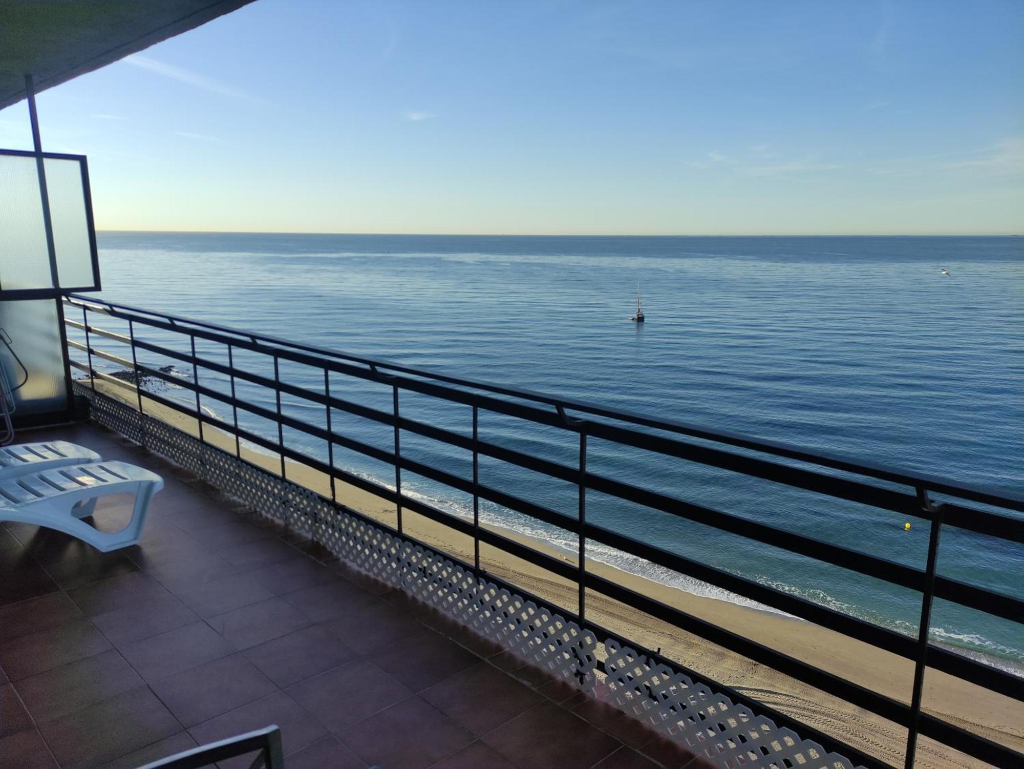 Apartment In First Line Apto 8-6 Marbella